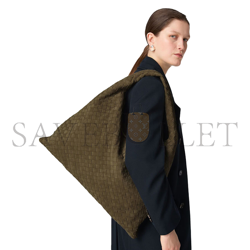 BOTTEGA VENETA LARGE HOOP 763970 (53*24*13cm)